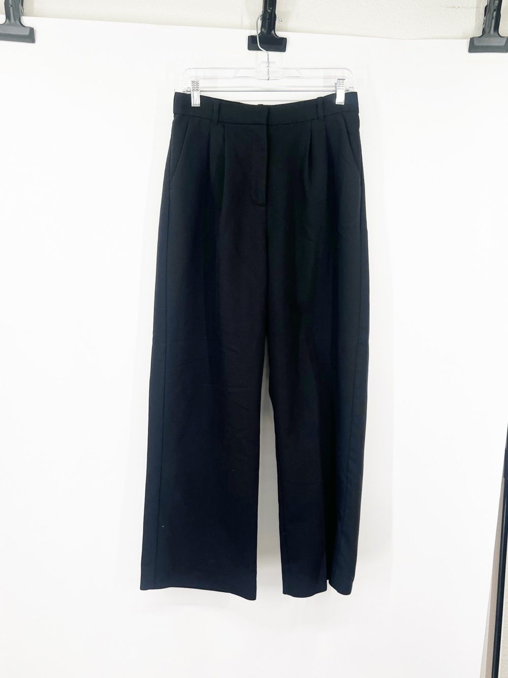 Abercrombie & Fitch High Rise Pleated Wide-Leg Trouser Pants Black